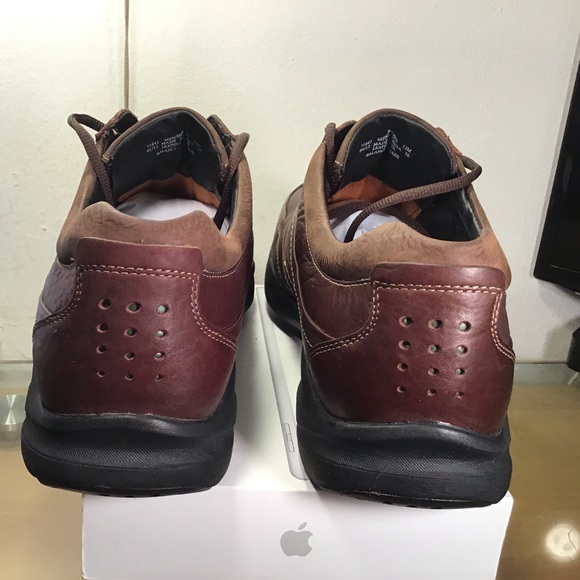 Nice Clark Mens Wave Tract shoes, Great Condition. - Picture 4 of 16